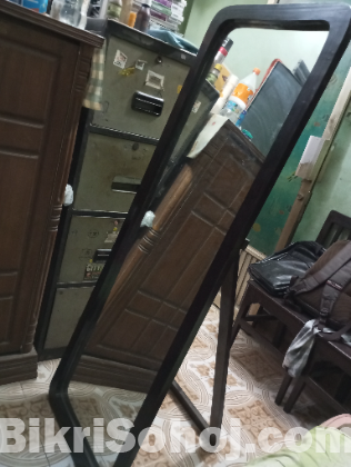 Side stand Mirror